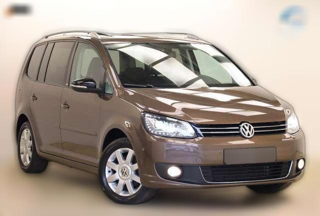 Volkswagen Touran 1.4TSI 140PS Style Pano 7Sitzer Navi SHZ